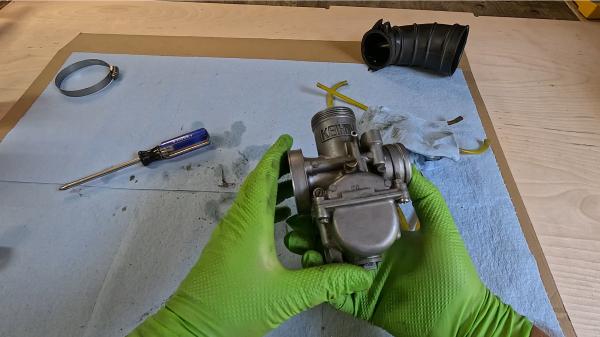 Opening Carburetor on Workbench Opening Carburetor on Workbench